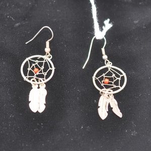 Dream Catcher Dangle Drop Earrings With Feathers Silver Toned